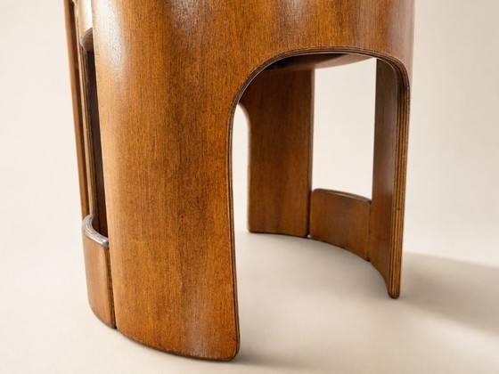 Image 1 of Pouf Sgabello Artigianale Vintage Anni ’60/’70 – Legno Curvato con Cuscino Sfoderabile in Velluto Ocra