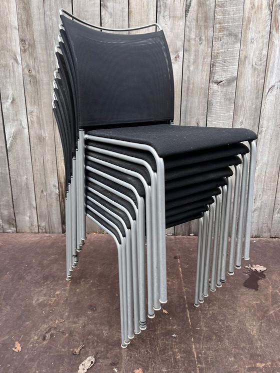 Zwitserse stoelen, Dietiker Satu (8 op voorraad), Eetkamerstoelen, Metaal, Textiel, Zwart, Design (foto 10 van 14)