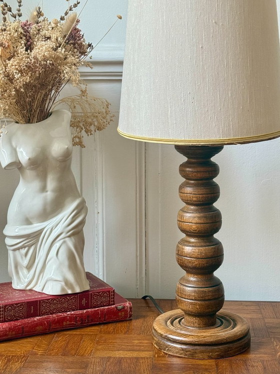 Image 1 of Lampvoet van gedraaid hout