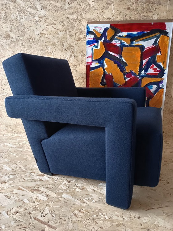 Image 1 of CASSINA Utrecht 637 armchair in Midnight BLUE Kvadrat wool by Gerrit Rietveld