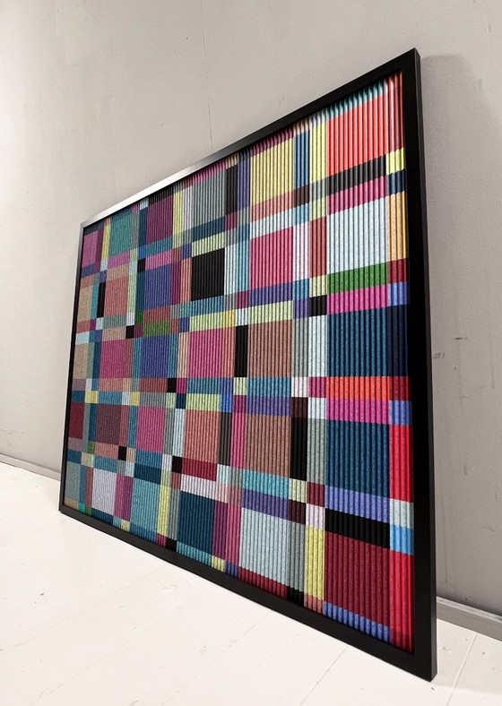 Image 1 of Lena László pour Studio Exactly, Relief lenticulaire/3D sur plaque d'aluminium avec laminage, « 210 formes géométriques », é