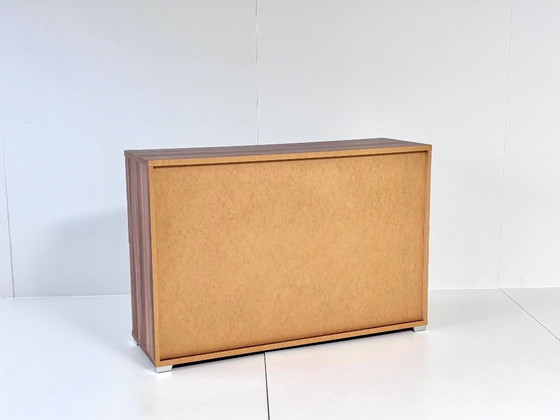 Nolte Möbel Alegro Cassettiera, Noce Macadamia & Vetro Bianco, Cassettiere, Legno, Marrone, Modern (foto 15 di 15)