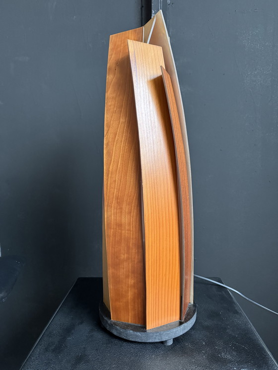 Image 1 of Lámpara de listones de madera de estilo escandinavo