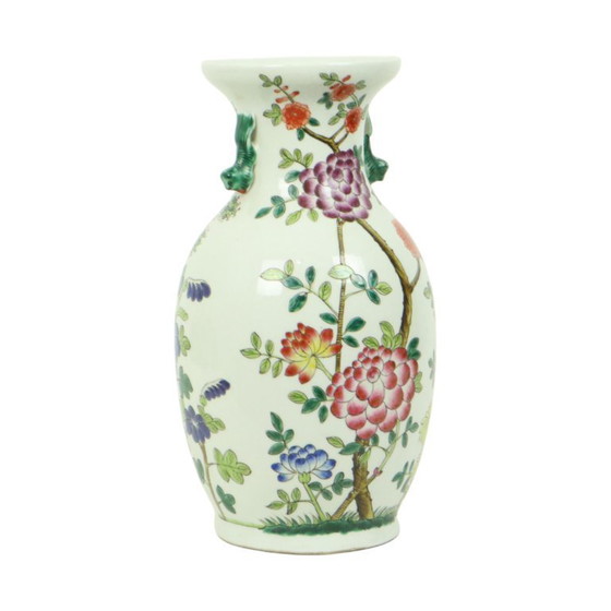 Image 1 of Florero de porcelana china Famille Rose