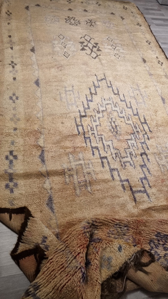 Image 1 of Beige Vintage rug, Moroccan carpet 170x375 cm