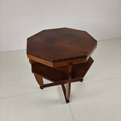 Coffee table in Amsterdam School style – Oak with veneer inlay, circa 1920