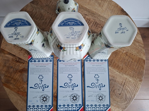 Original Royal Delft / Porceleyne Fles Polychrome Mantel Set (1979) with Certificates & Original Purchase (photo 2 of 9)