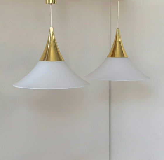 Image 1 of Paire de Suspensions Limburg en Laiton et Opaline, Allemagne, 1970