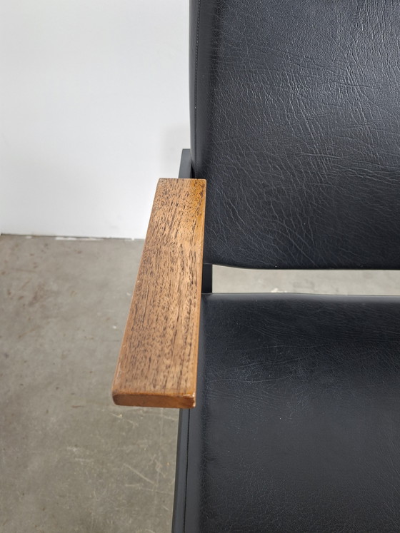 Image 1 of Mid century fauteuil Spectrum teakhouten armleggers 