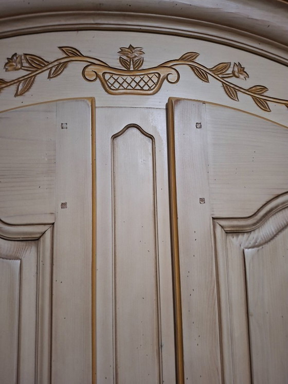 Image 1 of Armoire