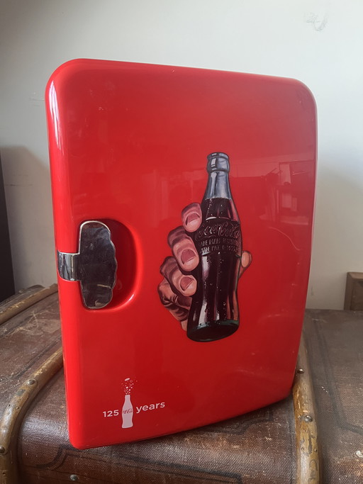 Frigorifero vintage della Coca-Cola