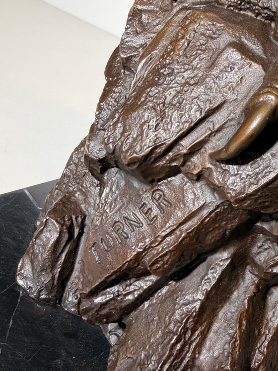 Gran escultura de águila de bronce – Wood (photo 6 of 6)