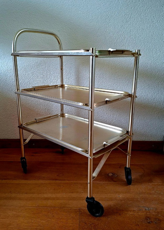 Servierwagen im Hollywood-Regency-Stil. – Aluminium – Englisch – Stijl  Kaymet en Woodmet. (photo 12 of 13)