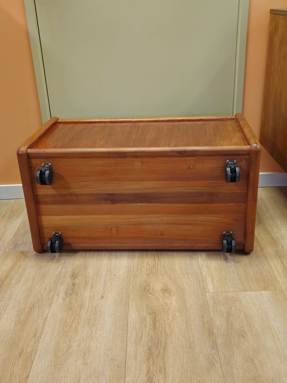 Image 1 of Vintage Dyrlund Teak Deens Audiomeubel / Platenspeler Kastje LP