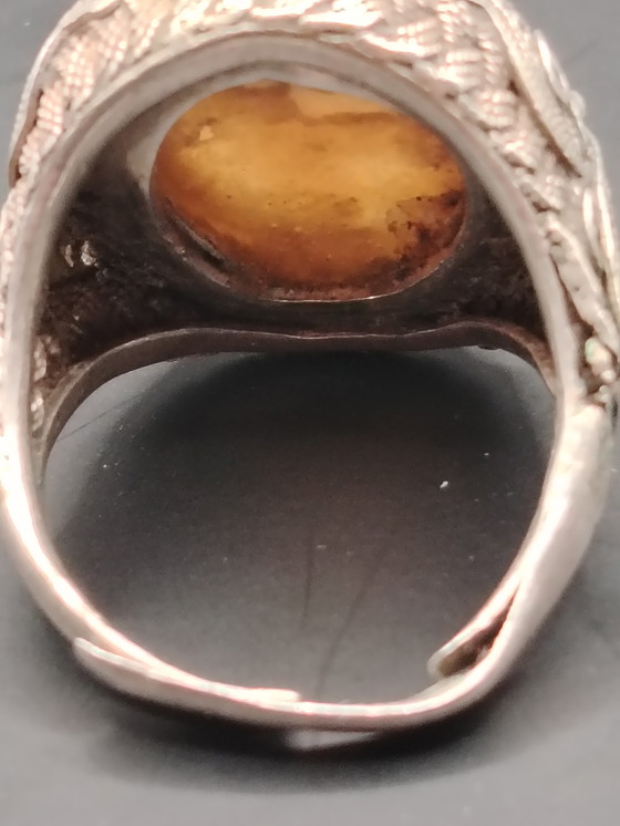 Image 1 of Antiker Ring aus Nachlass, Silber und Bein. Unikat. Handarbeit. Größe verstellbar. Sammlerobjekt 