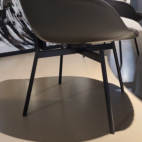 Image 1 of Sedia da pranzo Rolf Benz 600 (set di 4)