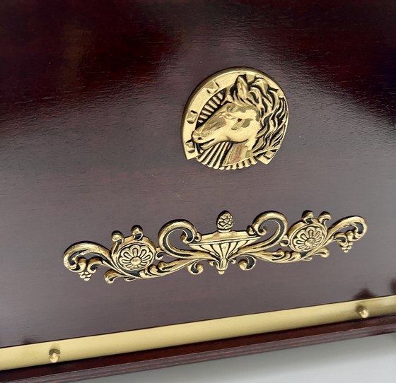 Image 1 of Portariviste decorativo in stile Impero – legno e ottone, piedini girevoli con nappe