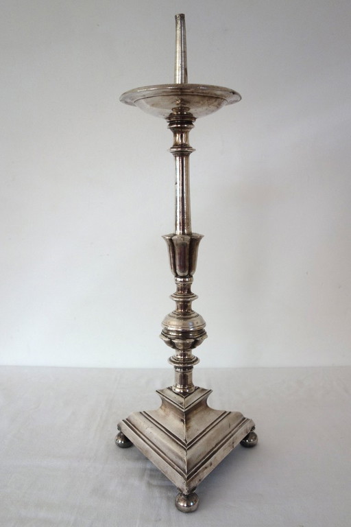 Kerzenhalter aus versilberter Bronze, 19. Jahrhundert, Frankreich