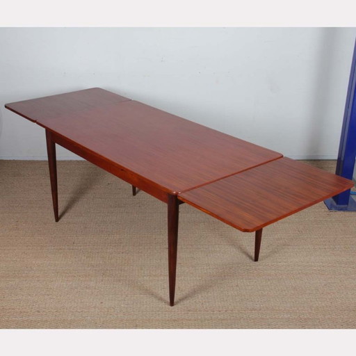Extendable rectangular teak dining table, 1970