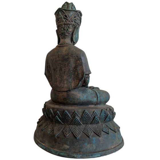 Khmer Lokeshvara (Avalokiteshvara) con kundika – bodhisattva in bronzo, lotto 150 – Sculture, Bronze (photo 4 of 10)