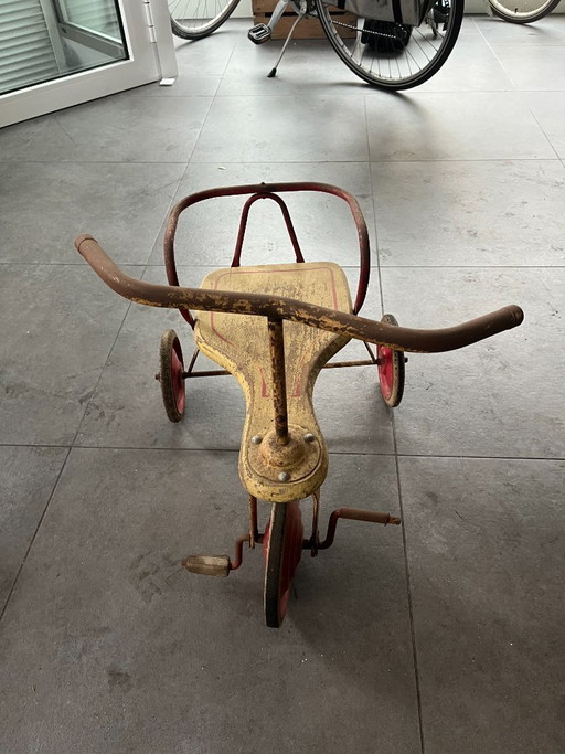 Triciclo d'epoca
