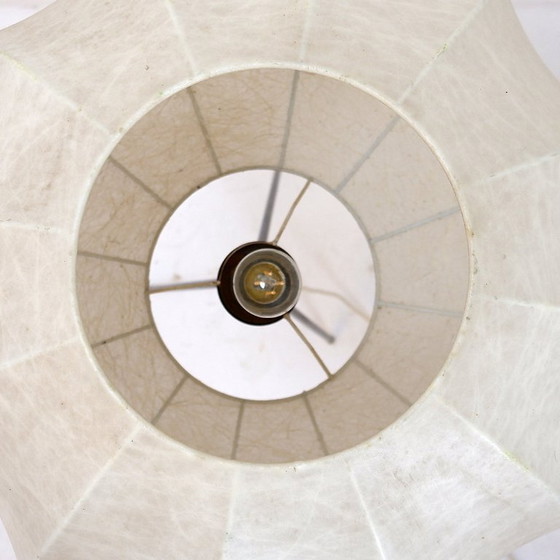 Image 1 of Lampadaire tripode vintage Cocoon avec touches de laiton, années 1960