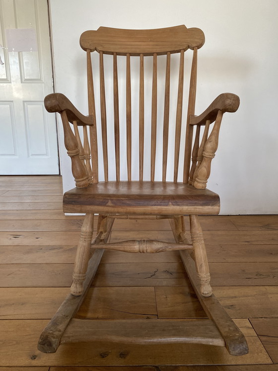 Image 1 of Schommelstoel en teck