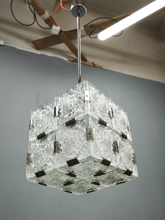 Jaren 70 Italiaanse Space Age Opaline Glas en Blauw Metalen Tafellamp – Kroonluchters (photo 6 of 10)