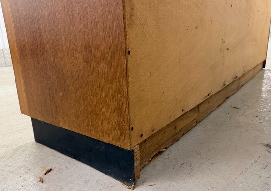 Armadio scolastico vintage in teak con ante scorrevoli – Credenze, Wood (photo 8 of 22)