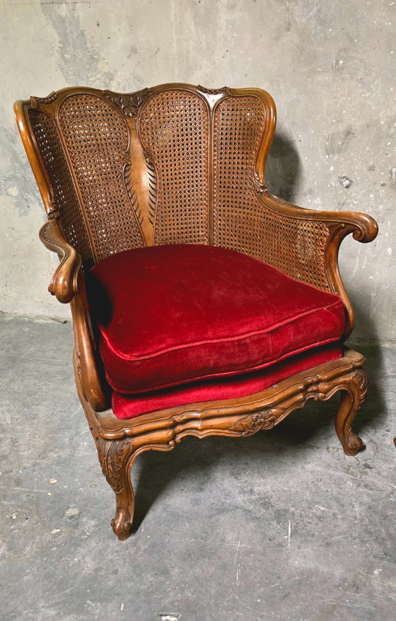 Image 1 of Coppia di poltrone in stile Luigi XV in legno e rattan