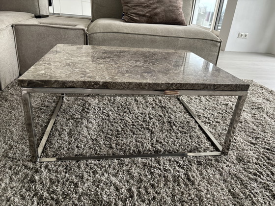 Image 1 of Mesa de centro de mármol y cromo