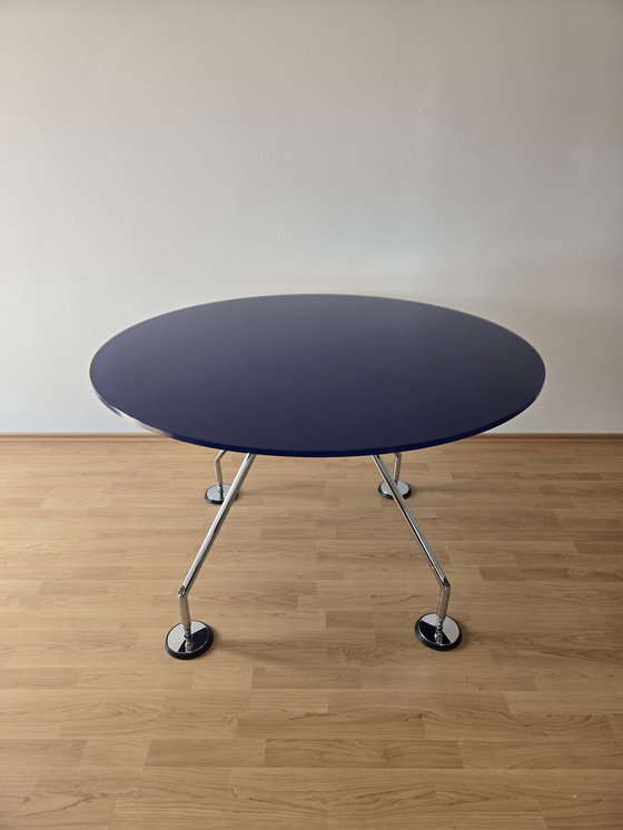Image 1 of Tecno Nomos Table en verre