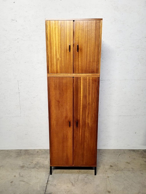 2-delige (losse delen) vintage hoge opbergkast – 1960s – Echt houtfineer