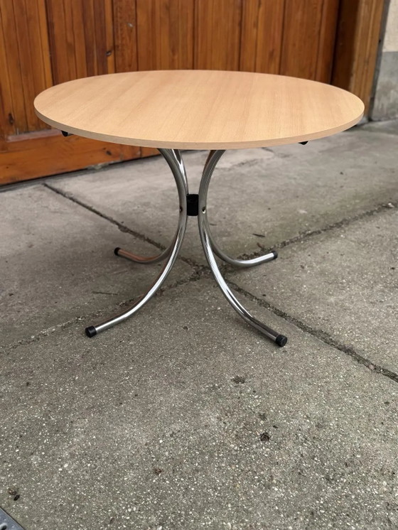 Italiaanse ronde Effezeta eettafel met stoelen – Eetkamerset, Chroom, Mid Century Modern (photo 4 of 8)
