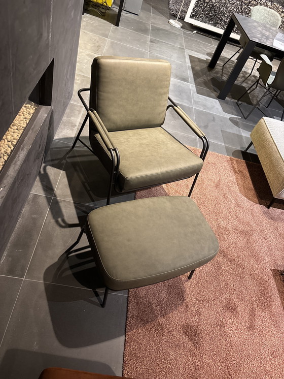 Image 1 of Fauteuil avec repose-pieds