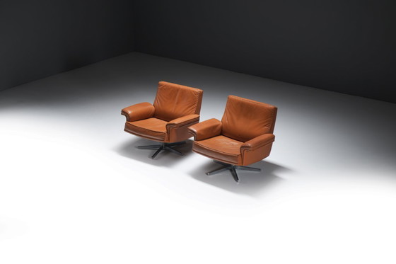 Image 1 of Très rares chaises longues DS-35 en cuir cognac/orange pour De Sede Swiss