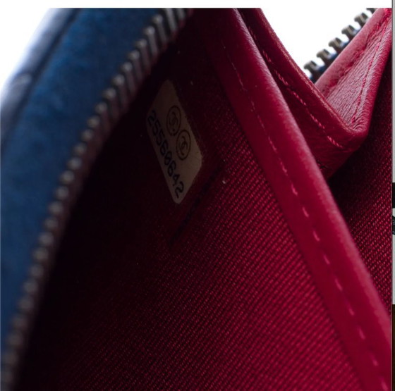 Image 1 of Accessoire CHANEL en Cuir Bleu Marine - 103258