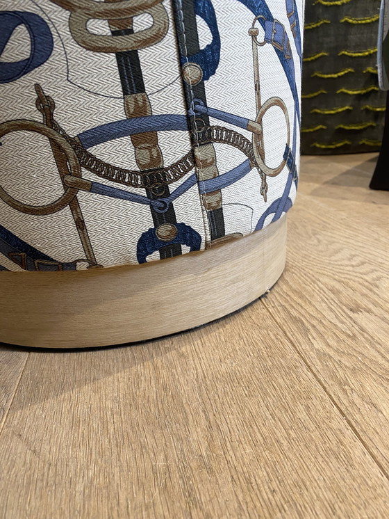 Image 1 of Puf Hermes