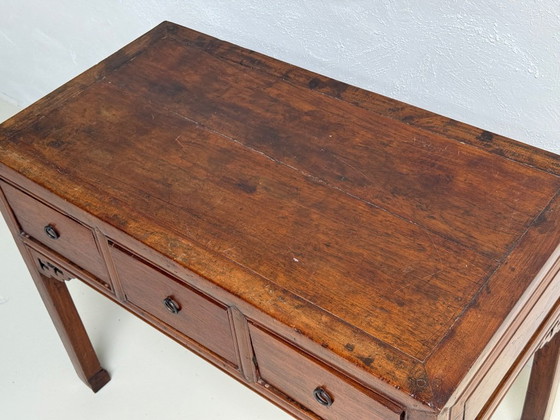 Image 1 of Traditionele Chinese Sidetable | 3 Lades | Begin 19e eeuw
