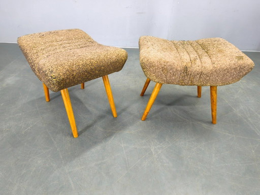 Een paar Tsjechische krukjes uit het midden van de 20e eeuw, jaren 60.