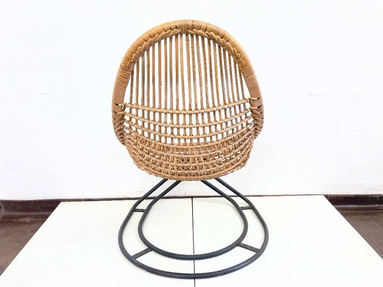 Image 1 of 2 armchairs with stool in rattan 60s design