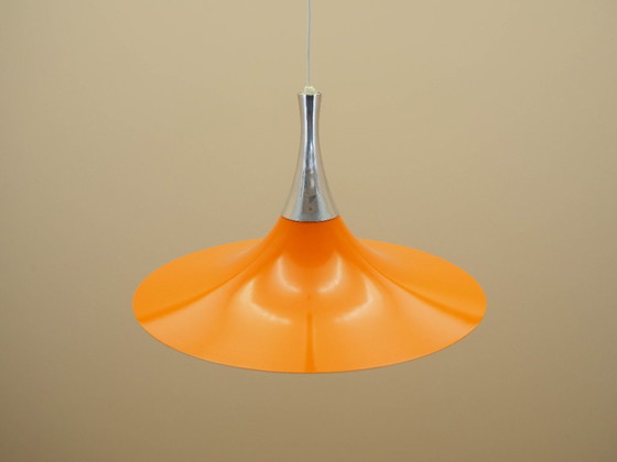 Deense hanglamp uit de jaren 60 met oranje metalen kap in Scandinavische moderne stijl. – Kroonluchters (photo 4 of 12)