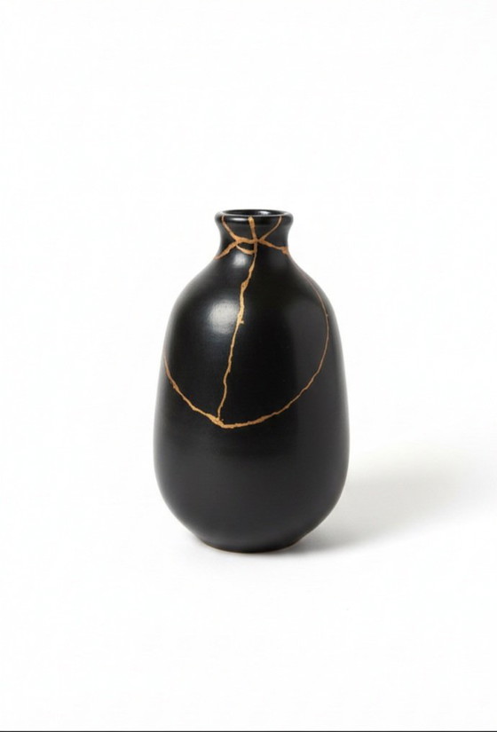 Image 1 of Traditional kintsugi soliflore vase wabi-sabi 