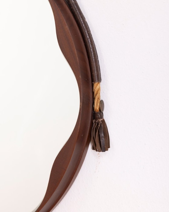 Vintage wandspiegel uit de jaren 70, gemaakt van gevormd hout, Italiaans design. – Wood (photo 7 of 9)