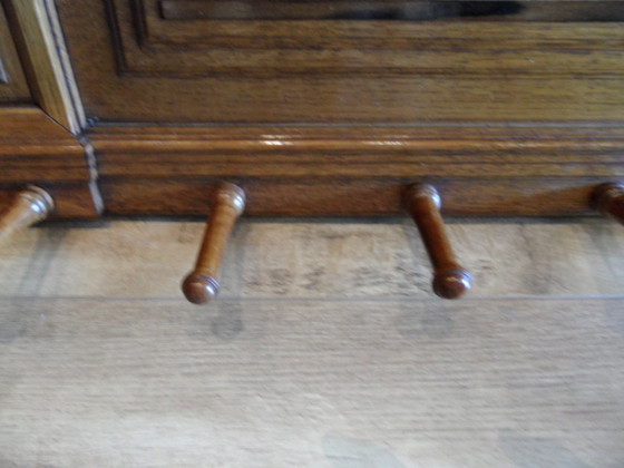 Image 1 of Antike Garderobe