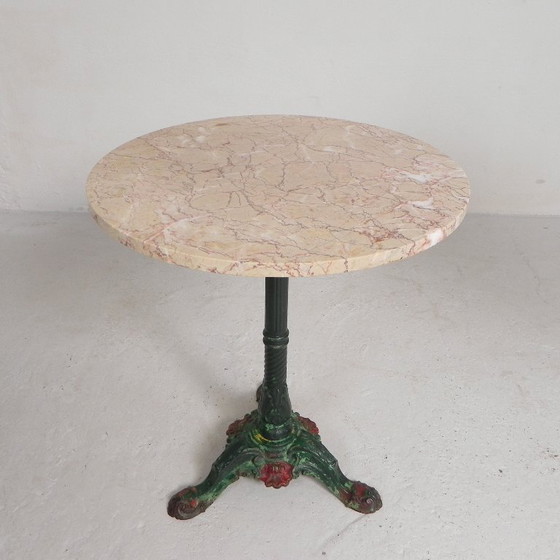 Image 1 of Bistro table with cast iron legs and marble top, 1920s