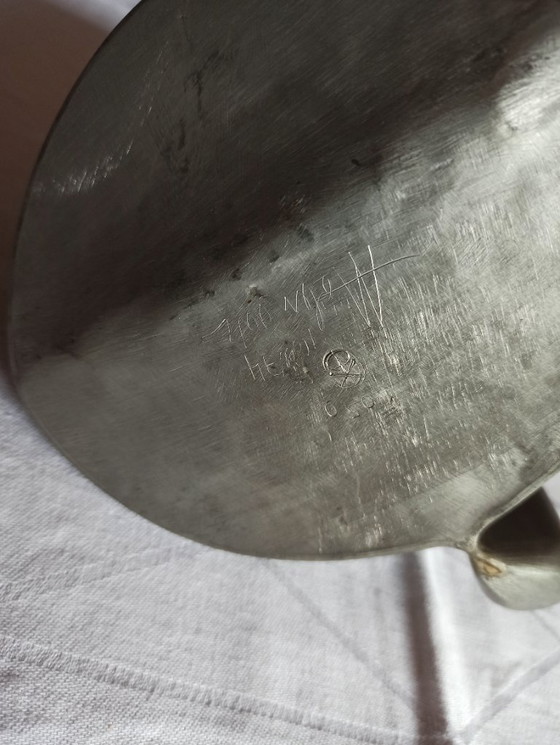 Image 1 of Pichet en fer blanc de 1975