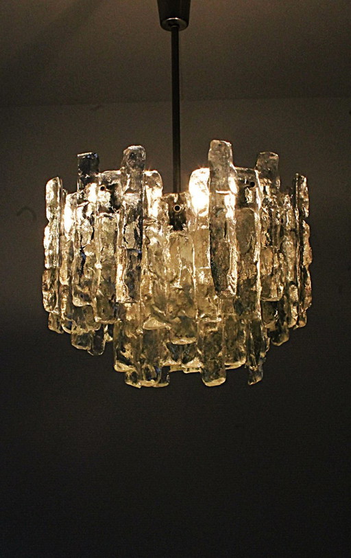 Kalmar chandelier with XL ice glass parts
