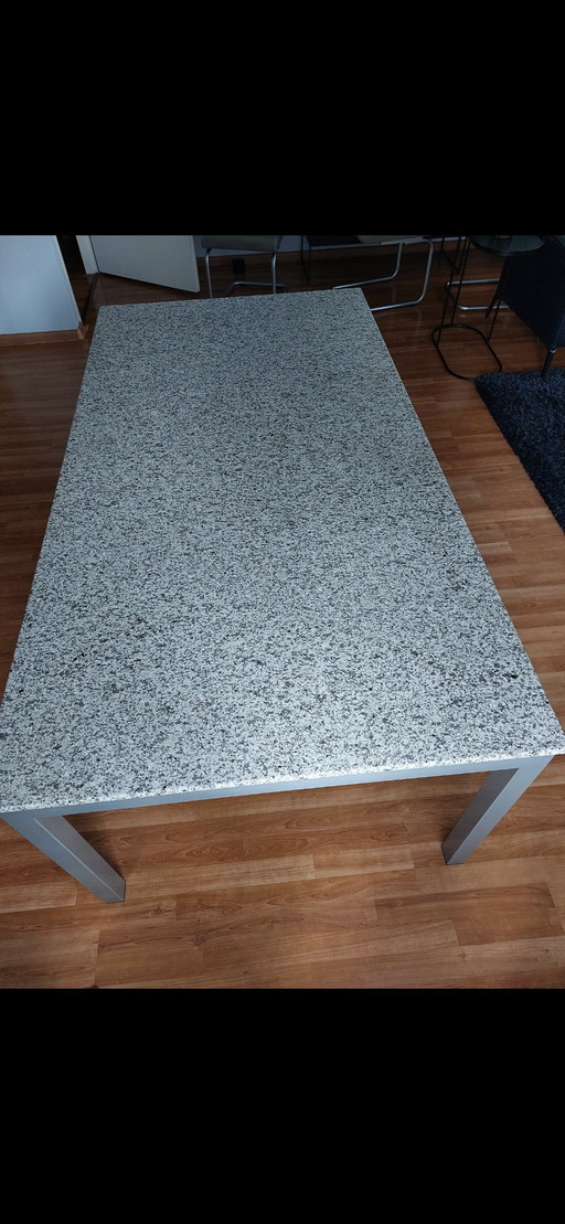 Table de salle à manger en granit 190 cm