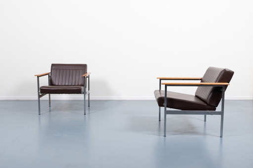 Anni '60 Coppia di poltrone architettoniche di design italiano